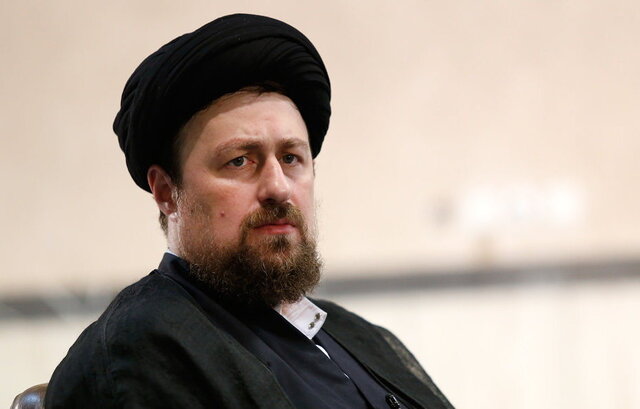 تبریک سید حسن خمینی به رهبر انقلاب