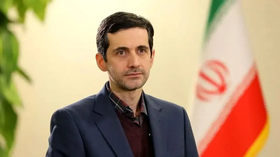 پسر مسعود پزشکیان: پیغام‌هایی به من می‌رسد که «تسلیم شوید و حکومت را به مردم برگردانید»/اگر از طرف عوامل و مزدوران اسرائیل نباشد، محصول بی‌اطلاعی و توهم است