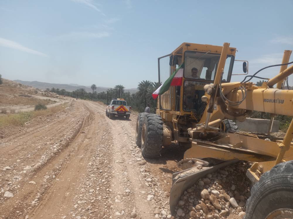 پایان زیرسازی راه روستایی «قلات-کارزین» در قیروکارزین؛ ۲ کیلومتر و ۲۰۰ متر آماده آسفالت شد