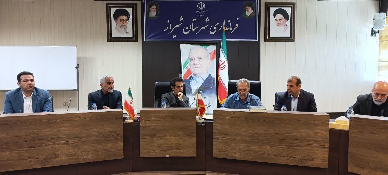 هشدار فرماندار شیراز درباره تصمیم‌گیری برای سد تنگ سرخ/منافع عمومی نباید قربانی سودجویی شود