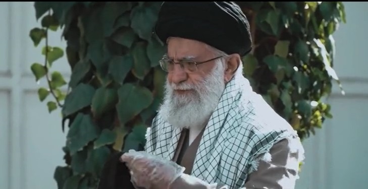 قطعه موسیقی«باید برخاست»؛ ویژه بدرقه آقای شهید ایران + تصاویر دیده‌نشده از رهبر شهید انقلاب