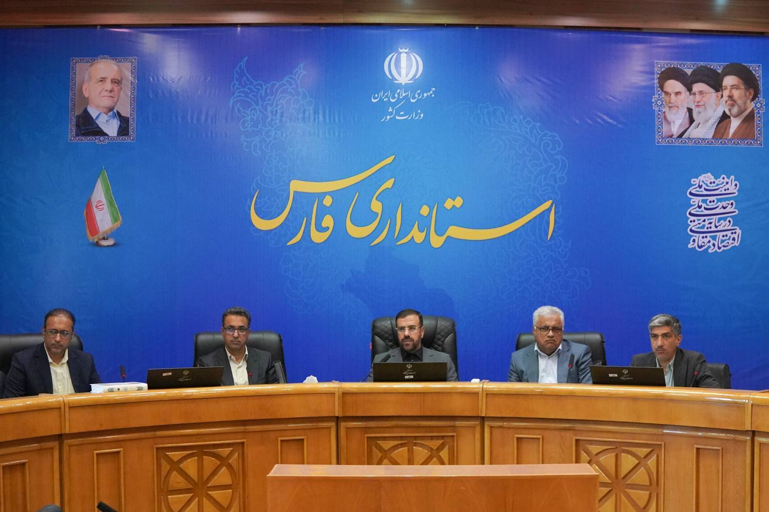 برنامه ویژه برای افتتاح ۷۷۸۰ واحد مسکن تا پایان سال جاری در فارس