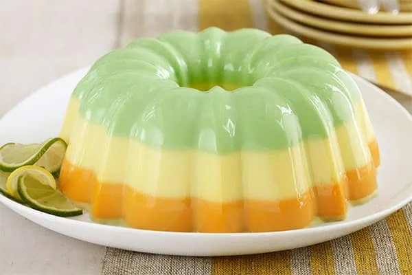 10 علت اصلی نبستن و شل شدن ژله + راه حل این مشکل