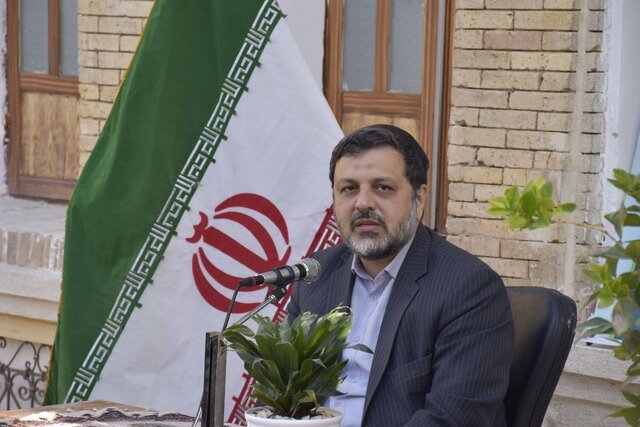 پیام مدیرکل صداوسیمای استان فارس به مناسبت هفته خبرنگار؛ خبرنگاری، تعهد به حقیقت و امانت‌داری است