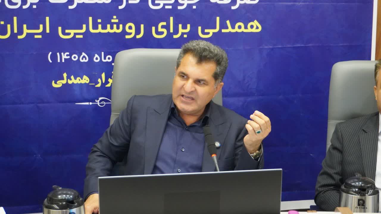 پیام تبریک مدیرعامل برق منطقه‌ای فارس و بوشهر به مناسبت روز خبرنگار