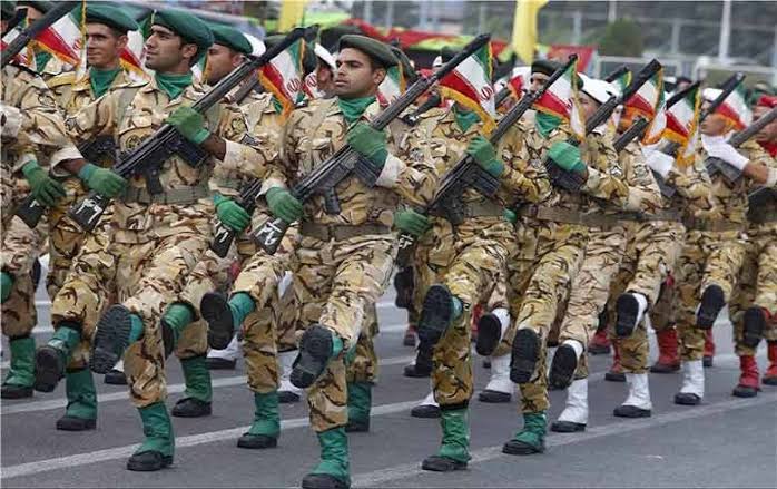 جزئیات پذیرش دانشجوی افسری در دانشگاه‌های ارتش برای آزمون سراسری سال ۱۴۰۵