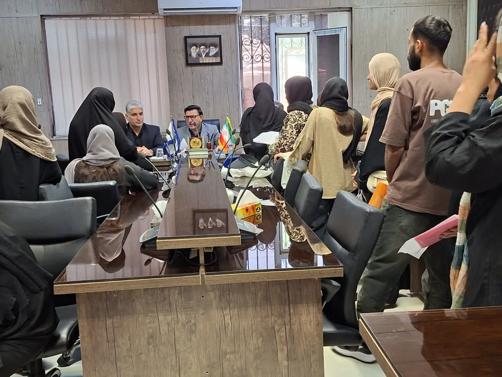 مدیرکل اتباع استان فارس: ملاقات‌های مردمی، پلی برای ارتباط مستقیم با اتباع خارجی است