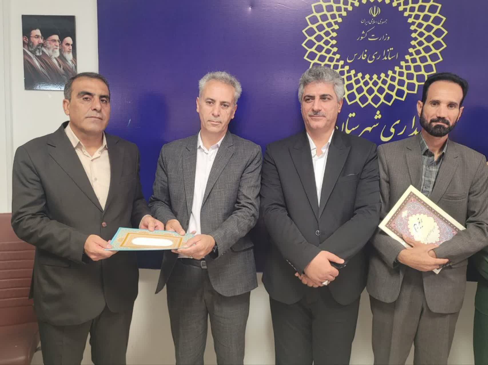سرپرست جدید آموزش و پرورش شهرستان رستم گماشته شد