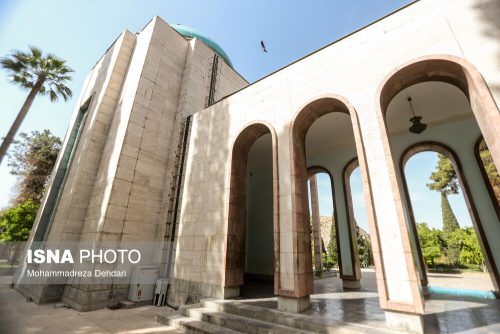 سازه آرامگاه سعدی در نشیب فُروریختن 8