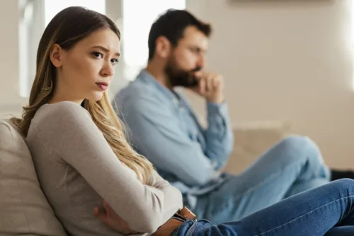 رفتار های ناخوشایند زنان برای مردان