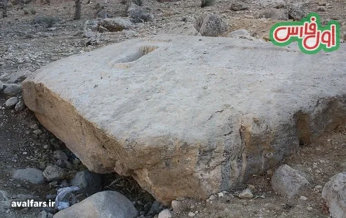 877481وضعیت اندوه بار سنگ نبشته ساسانی تنگ خشک مرودشت 1