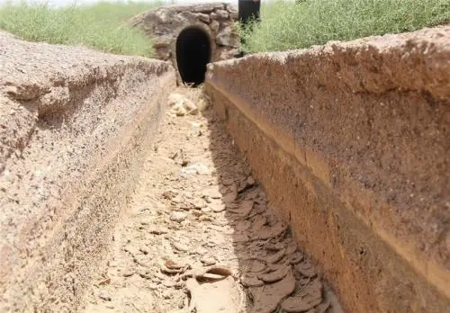بیآبی 1