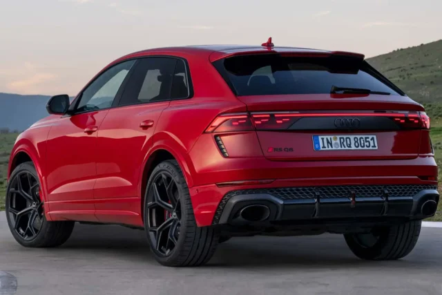 audi rs q8 performance 2024 2 667aa10e772792639dec6bc6
