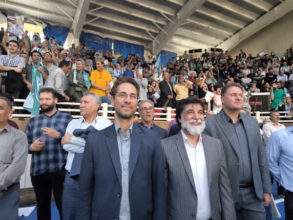 عکس های همایش انتخاباتی پزشکیان در شیراز 147