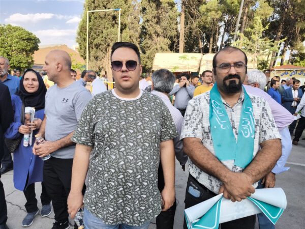 عکس های همایش انتخاباتی پزشکیان در شیراز 158