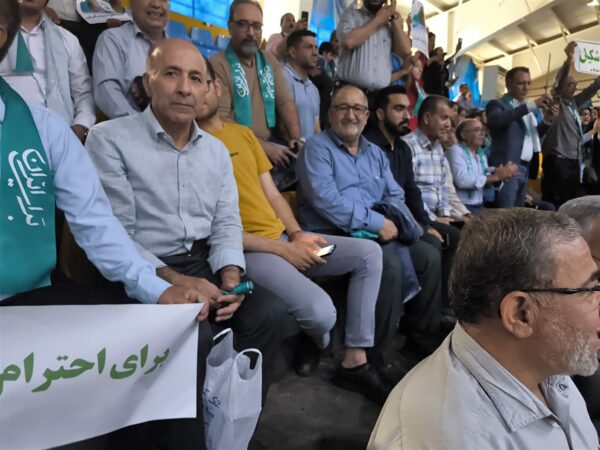 عکس های همایش انتخاباتی پزشکیان در شیراز 22