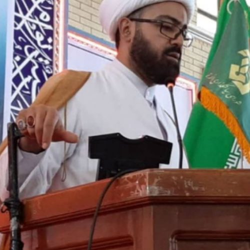 امام جمعه‌ی کامفیروز: امسال ۳ حضور خار چشم دشمن شد و پشت آن‌ها راخواهد شکست