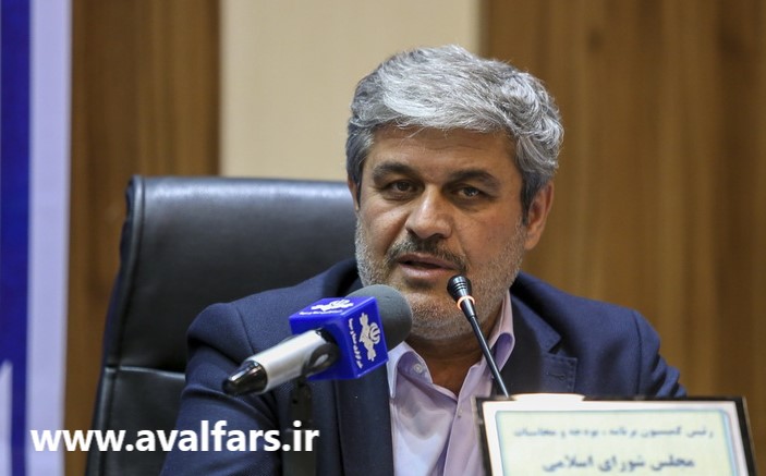 غلامرضا تاجگردون: از استان هایی مانند فارس انتظار است که موتور توسعه کشور باشند