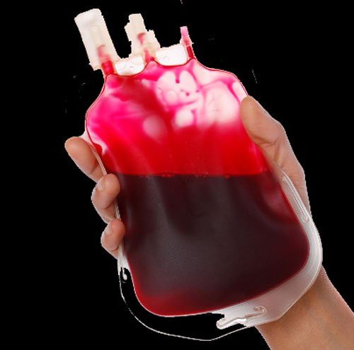 نیازمندان به خون نگران نباشند/خون مصنوعی در راه است